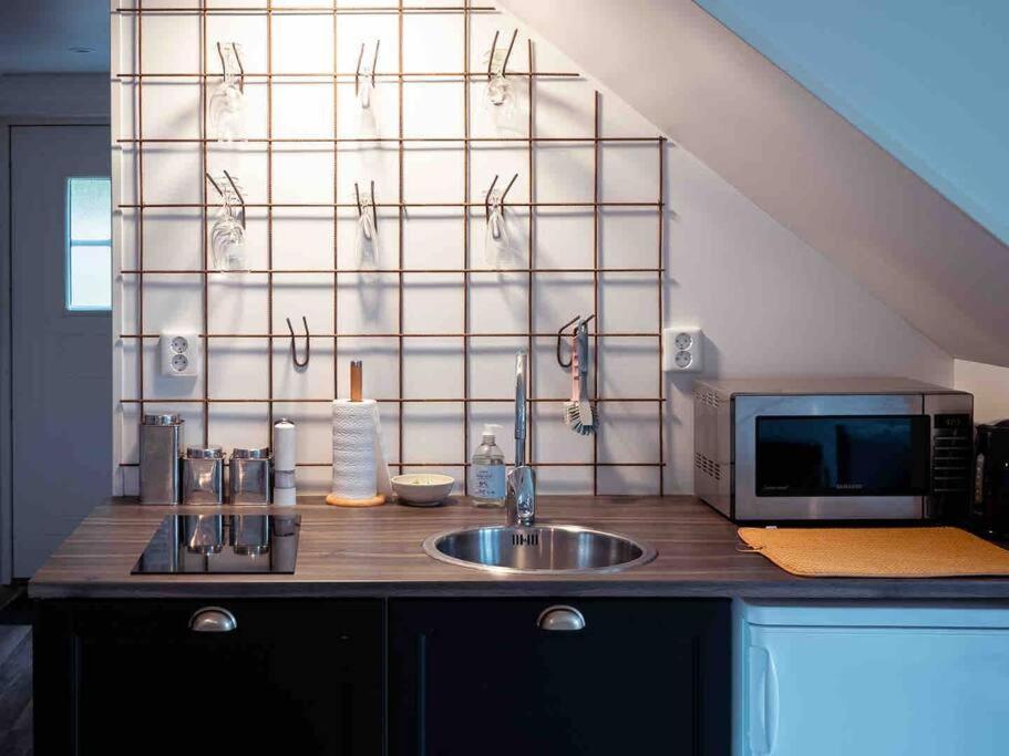 A Lovely Bright Apartment With It'S Own Entrance Kungsbacka Exterior foto